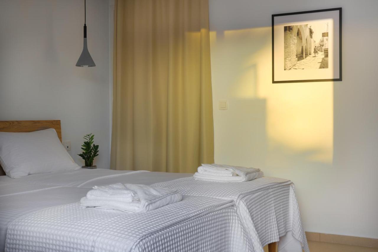 Sea Breeze Hotel (Adults Only) Херсонісос Екстер'єр фото