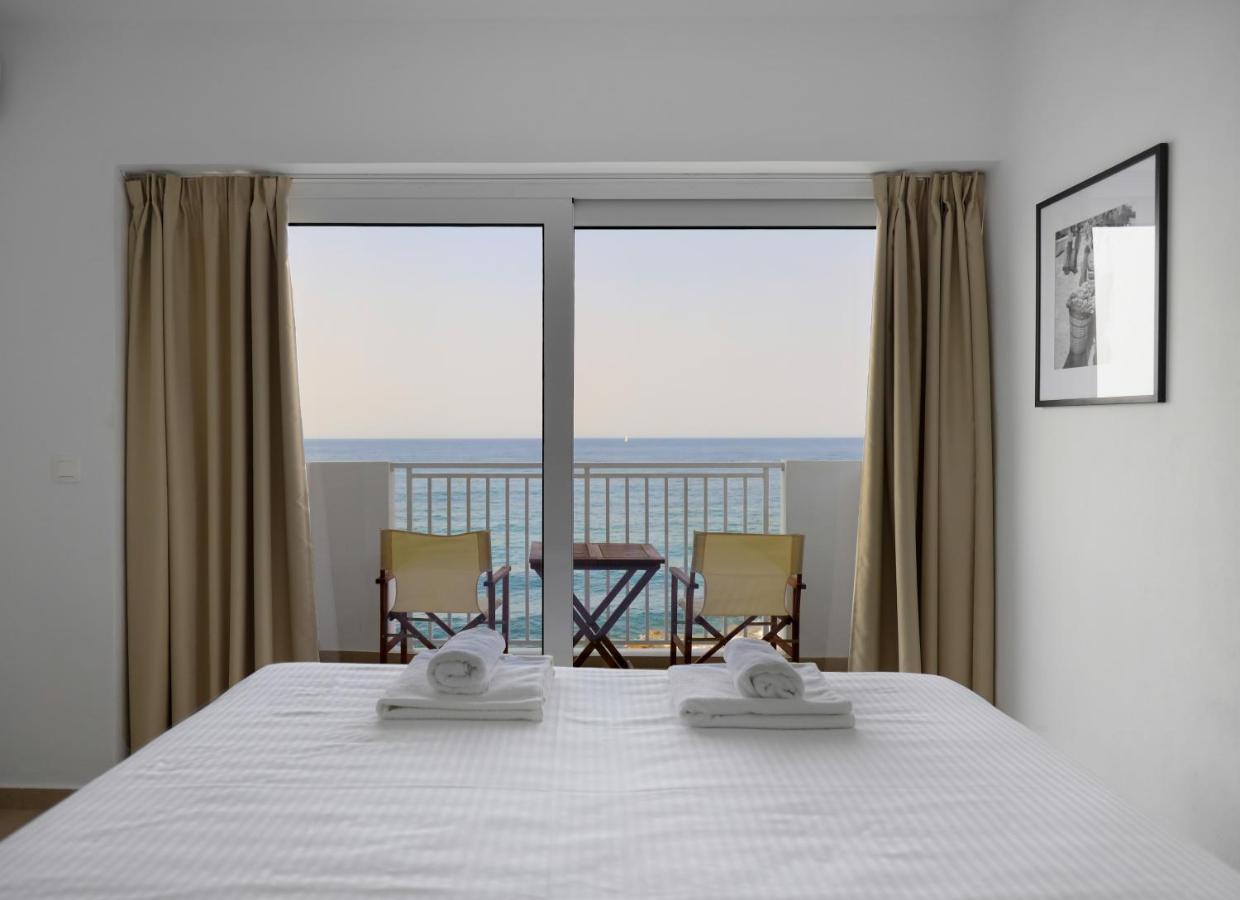 Sea Breeze Hotel (Adults Only) Херсонісос Екстер'єр фото